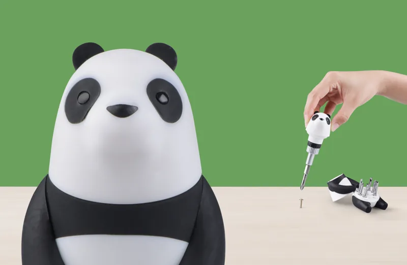 Panda Mama screwdriver in use.
